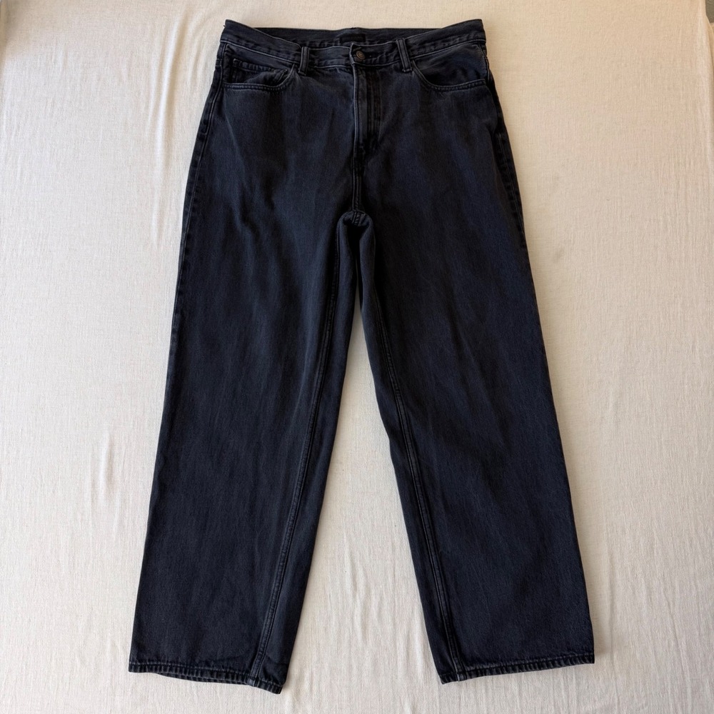 Uniqlo Relaxed Straight Jeans Mens 34 Black Denim Pants